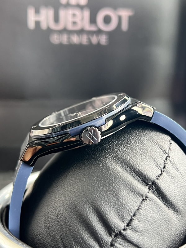 ウブロコピー時計背面デザイン